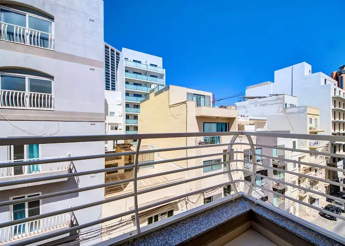 Super Location, St Julians, 2 Bedroom, Paceville 7 By Vaganza Appartement *