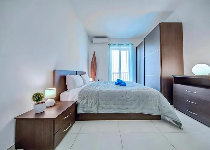 Super Location, St Julians, 2 Bedroom, Paceville 7 By Vaganza *