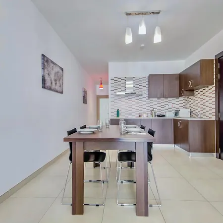 2 Bedroom With Balcony In St Julians, Paceville, 7 By Vaganza * Saint Julian's